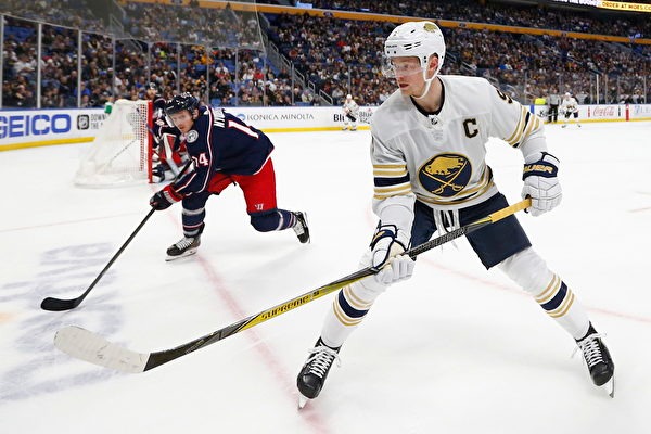 骑士本赛季吃到11场败仗时仅取14胜，上赛季为56胜11负